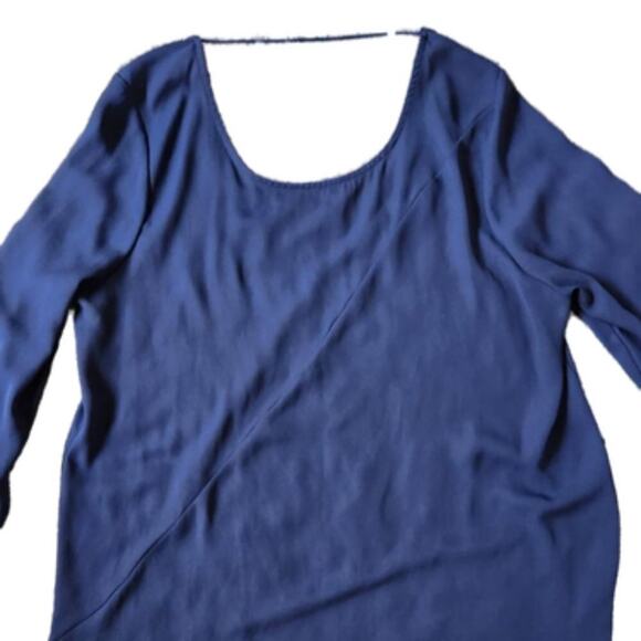 Bellatrix Tops - Bellatrix Navy Blue Blouse || Medium EUC